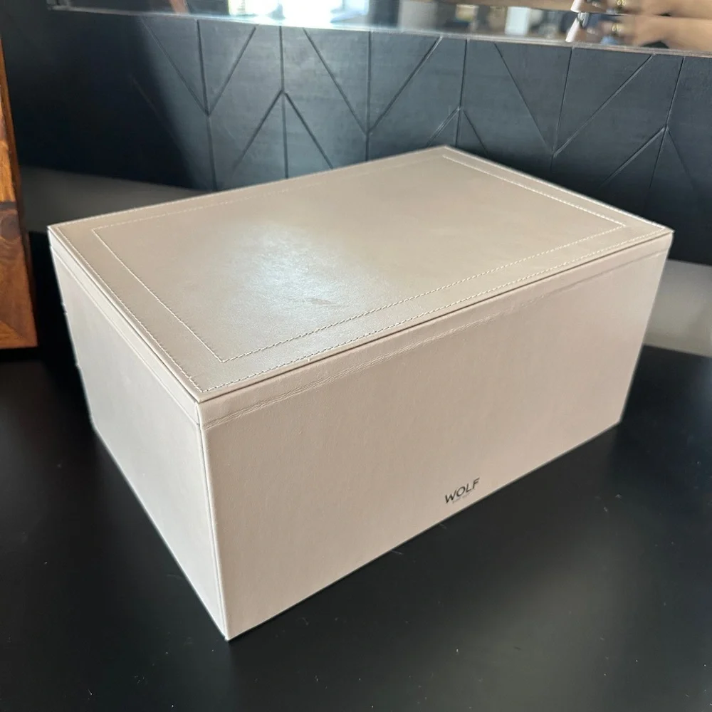 WOLF Sophia Large Mink Leather Jewelry Box Organizer with Silver Accents - Picture 2 of 9